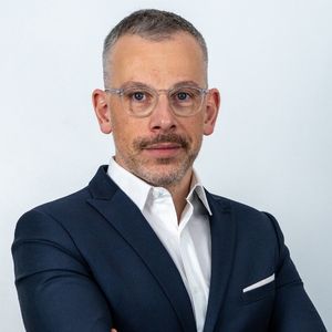 Olivier Bernar, SMAC