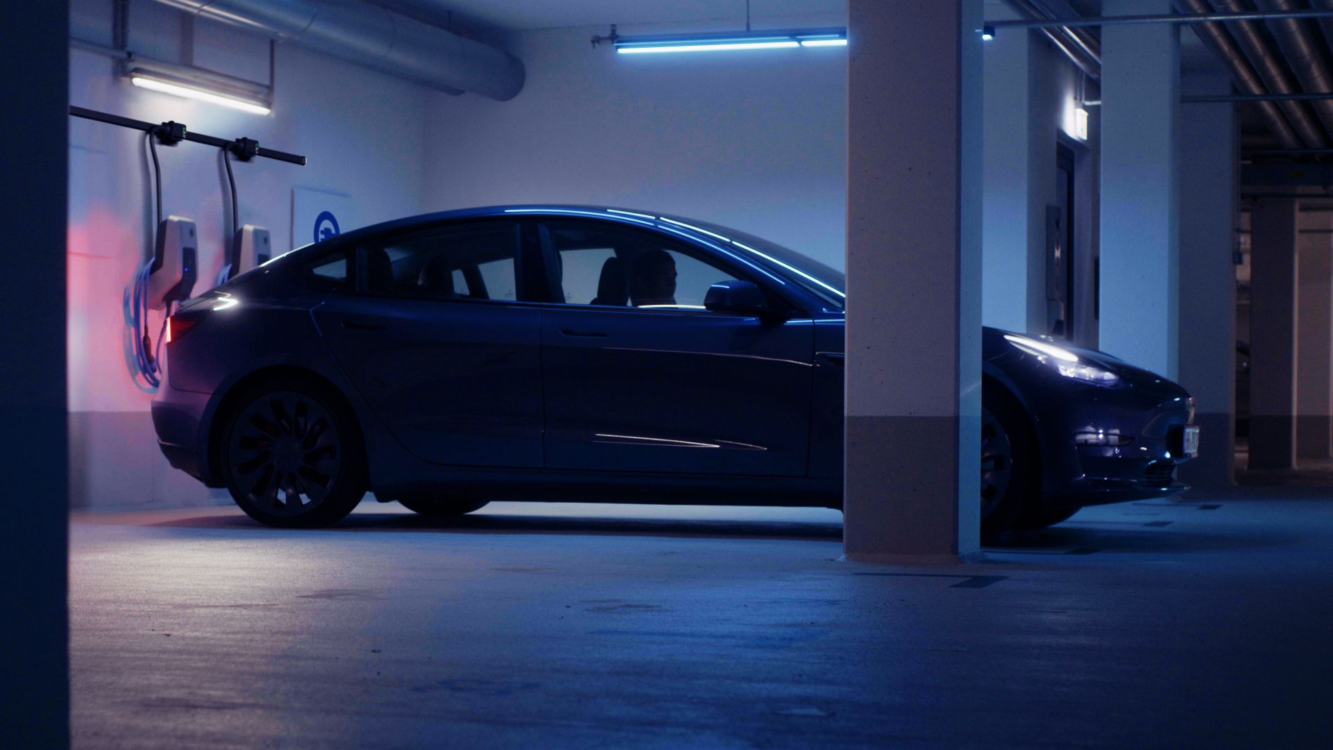 Infrastructure de recharge pour véhicules électriques avec solution Podis